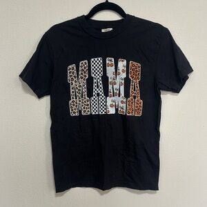 100% cotton “Mama” tshirt